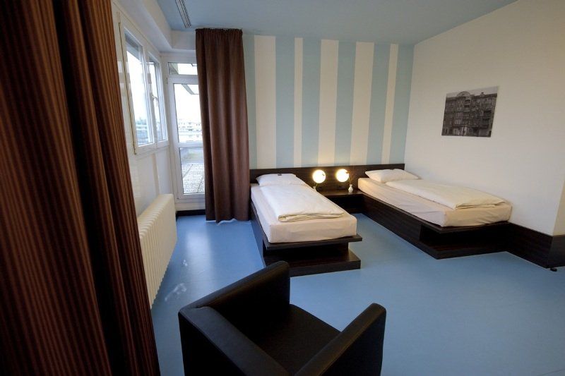 Hotel Grenzfall Berlin Exteriör bild