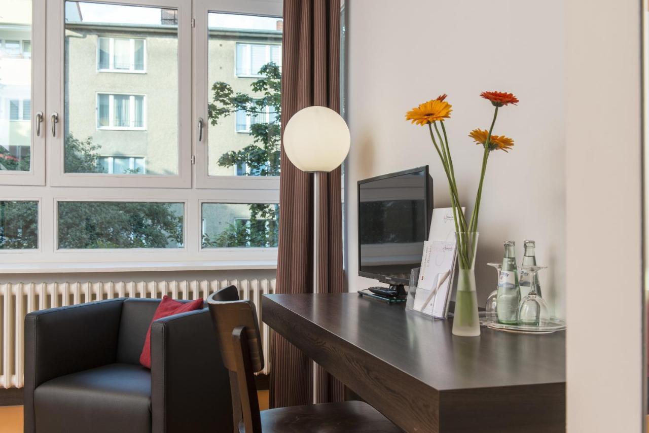 Hotel Grenzfall Berlin Exteriör bild
